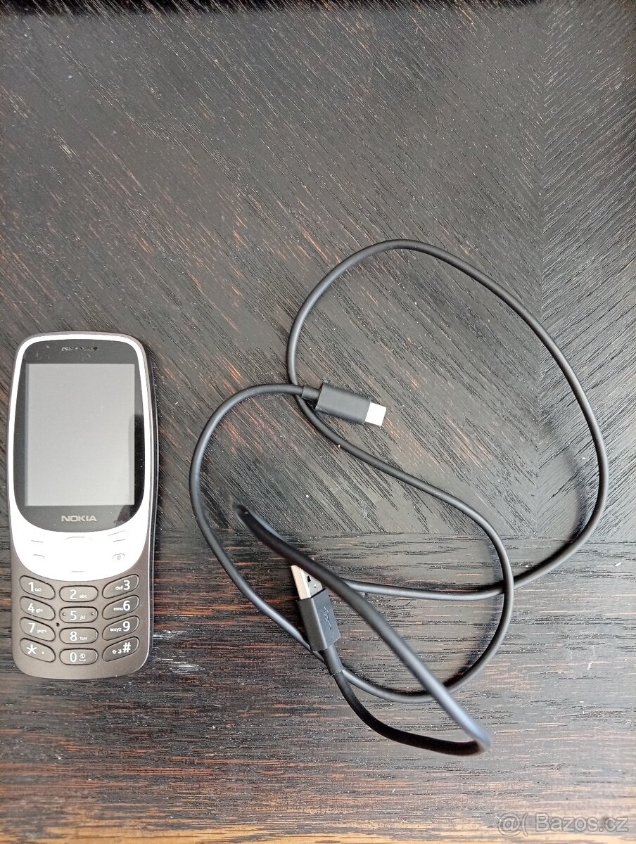 Nokia 3210 - 3