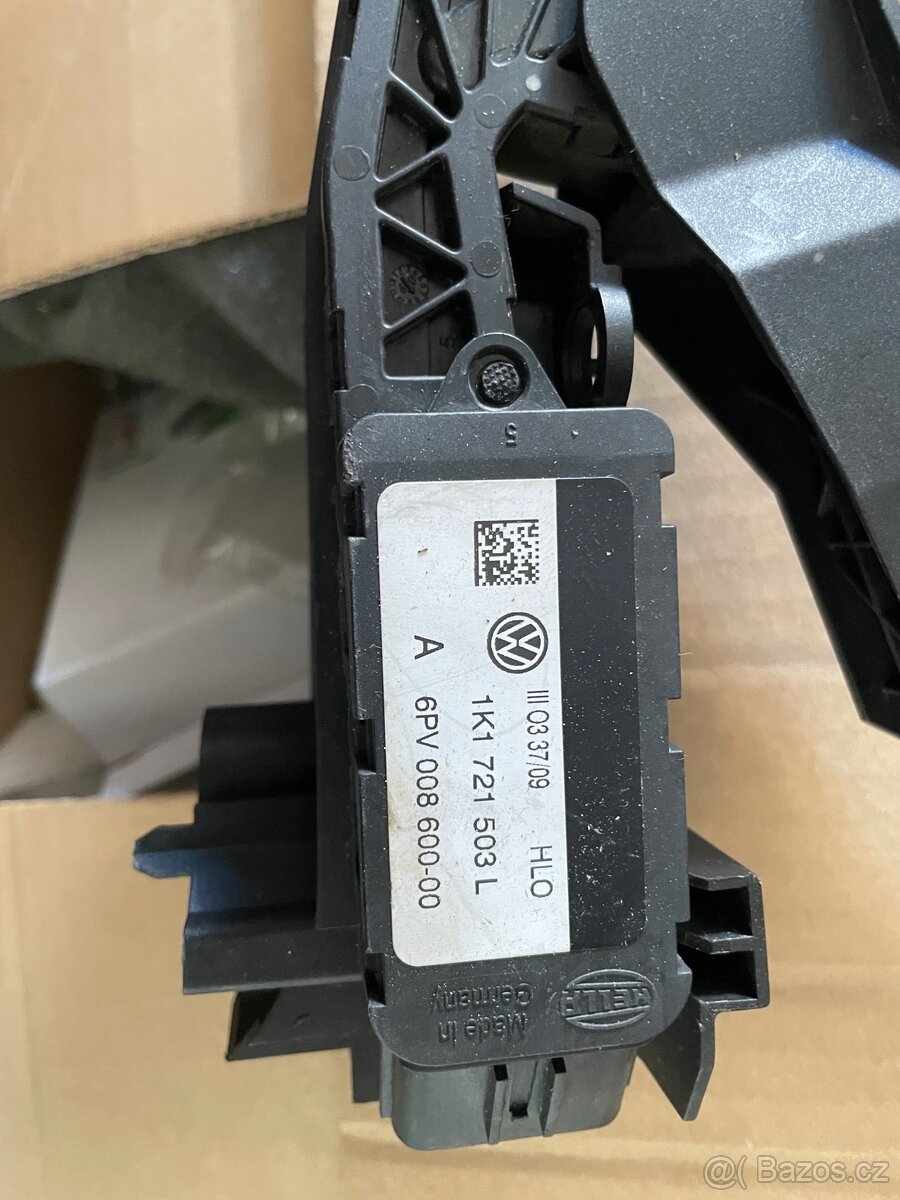 Plynový pedál 1K1721503L - 3