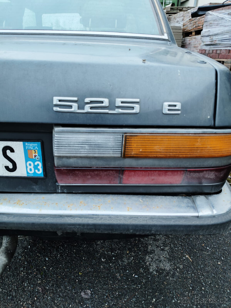 BMW E 28 525e - sleva - 3