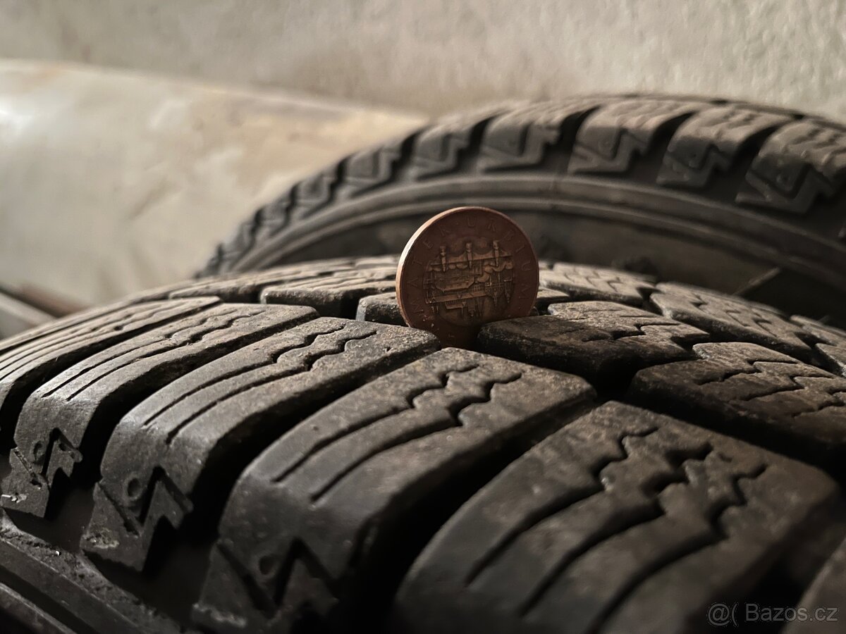 205/65 R16C - 3