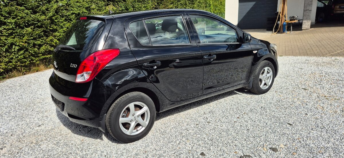 Hyundai i20 1.2i - 3