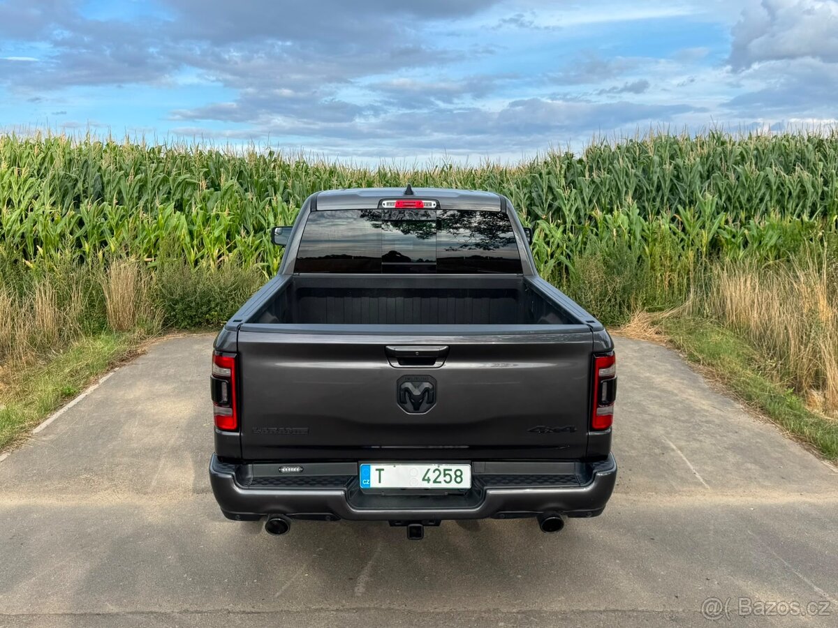 Dodge Ram 1500 - 3