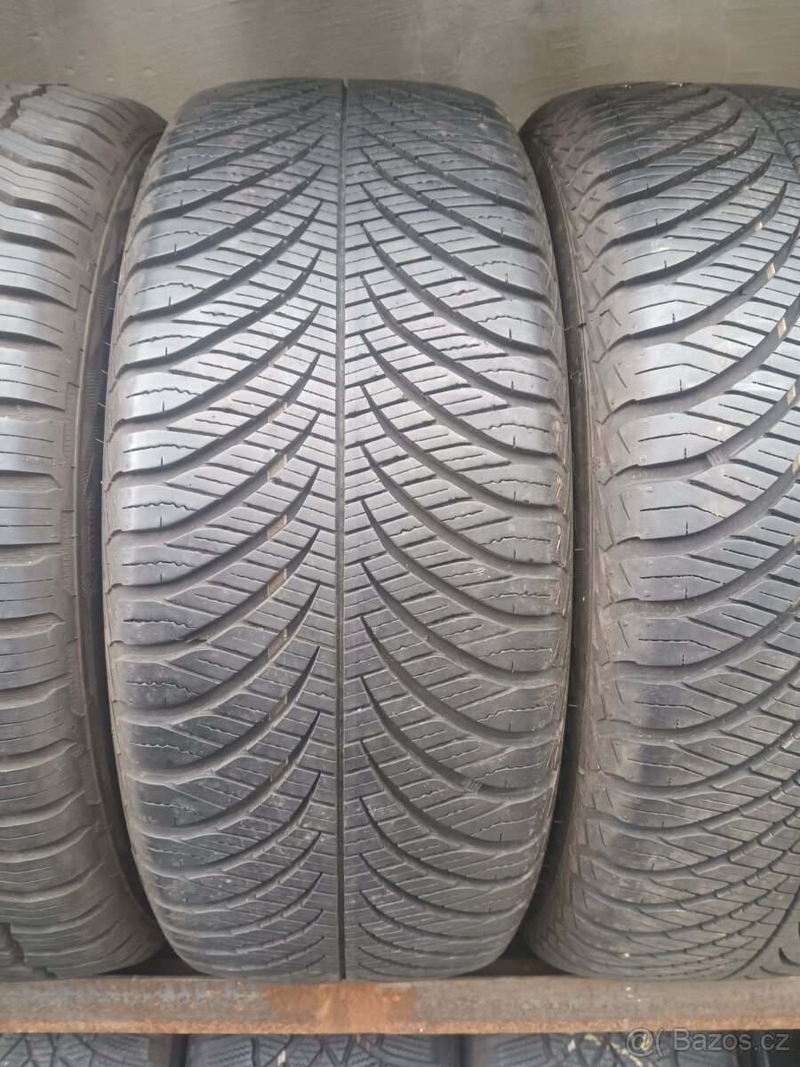 4xzimní pneu 235/55/17.2xGoodyear.2xUniroyal. - 3