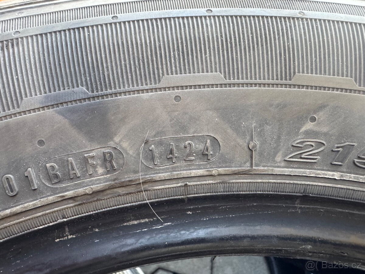 Nexen M+S 215/65R17 - 3