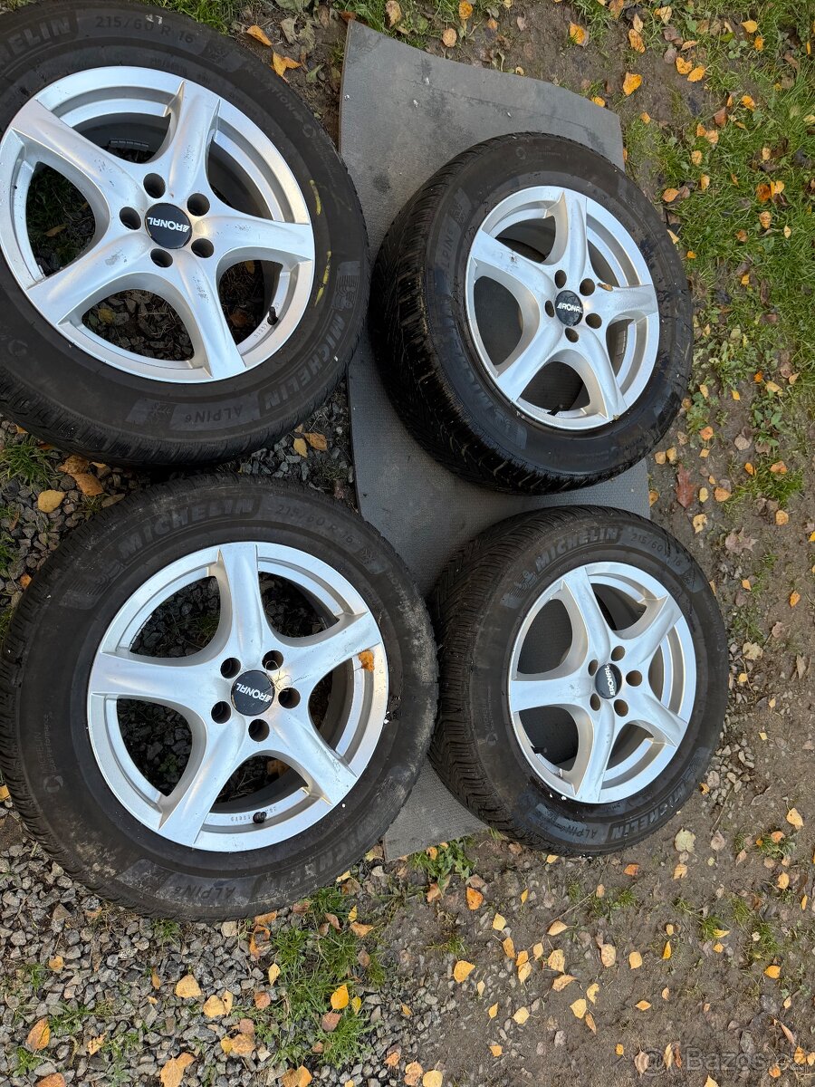 Disky r16 5x105 opel astra J Benzínová verze - 3