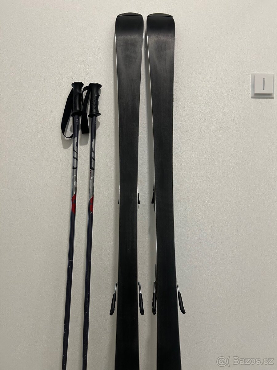 Lyže Atomic series 8 vel. 150 + hůlky 120 - 3