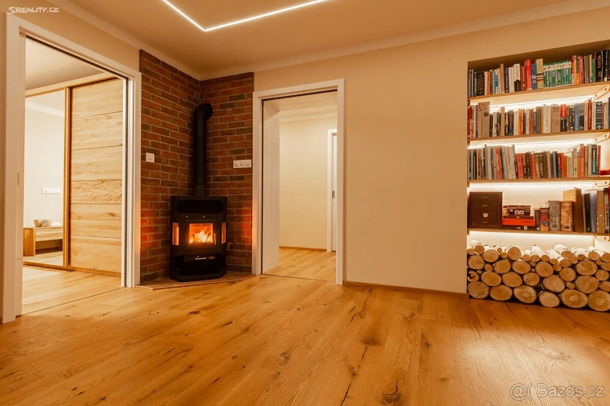 Pronájem bytu 2+1 65 m², Čéčova 34, České Budějovice 3 - 3