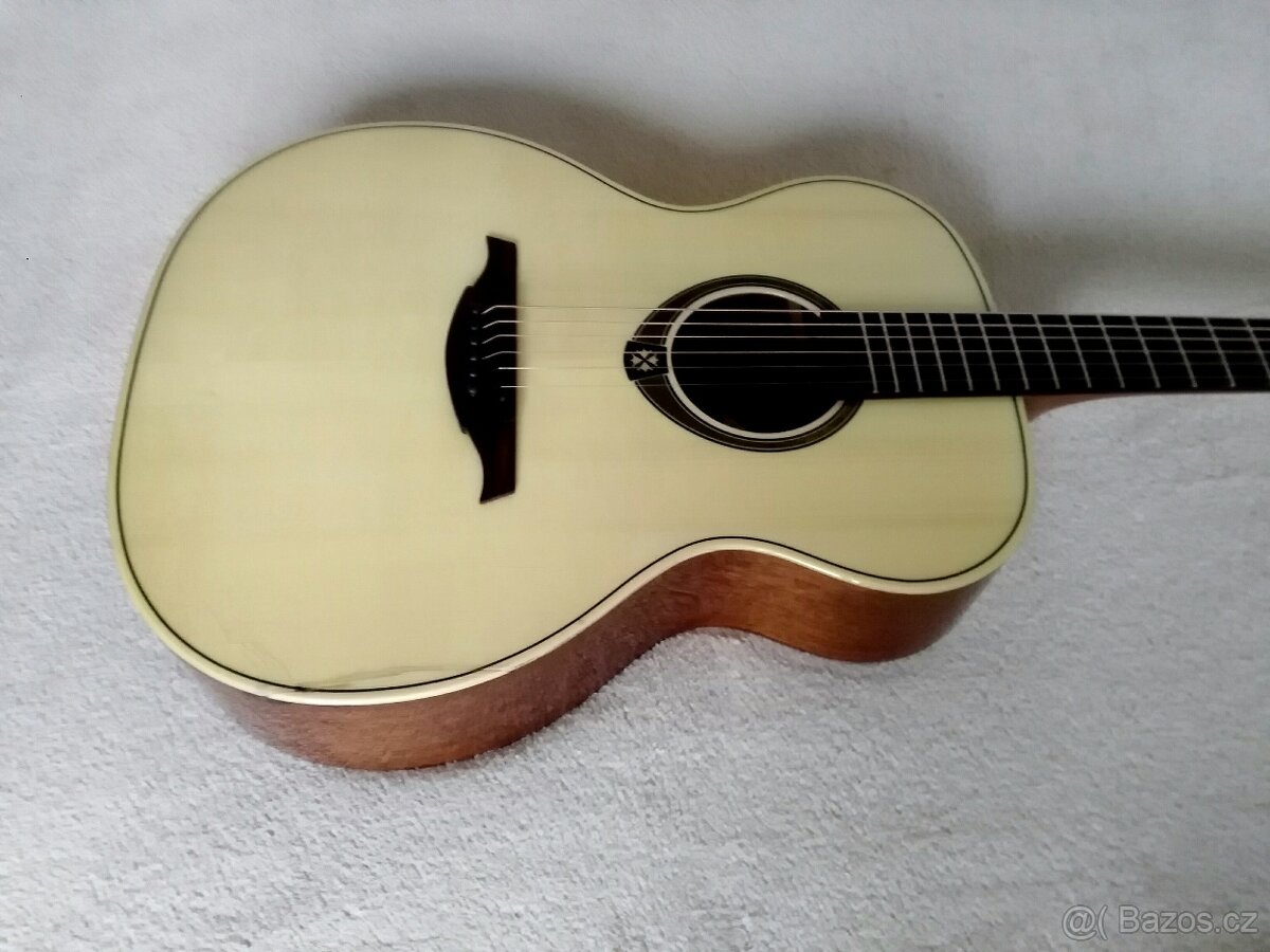 Predam gitaru LAG Tramontane T88A. - 3