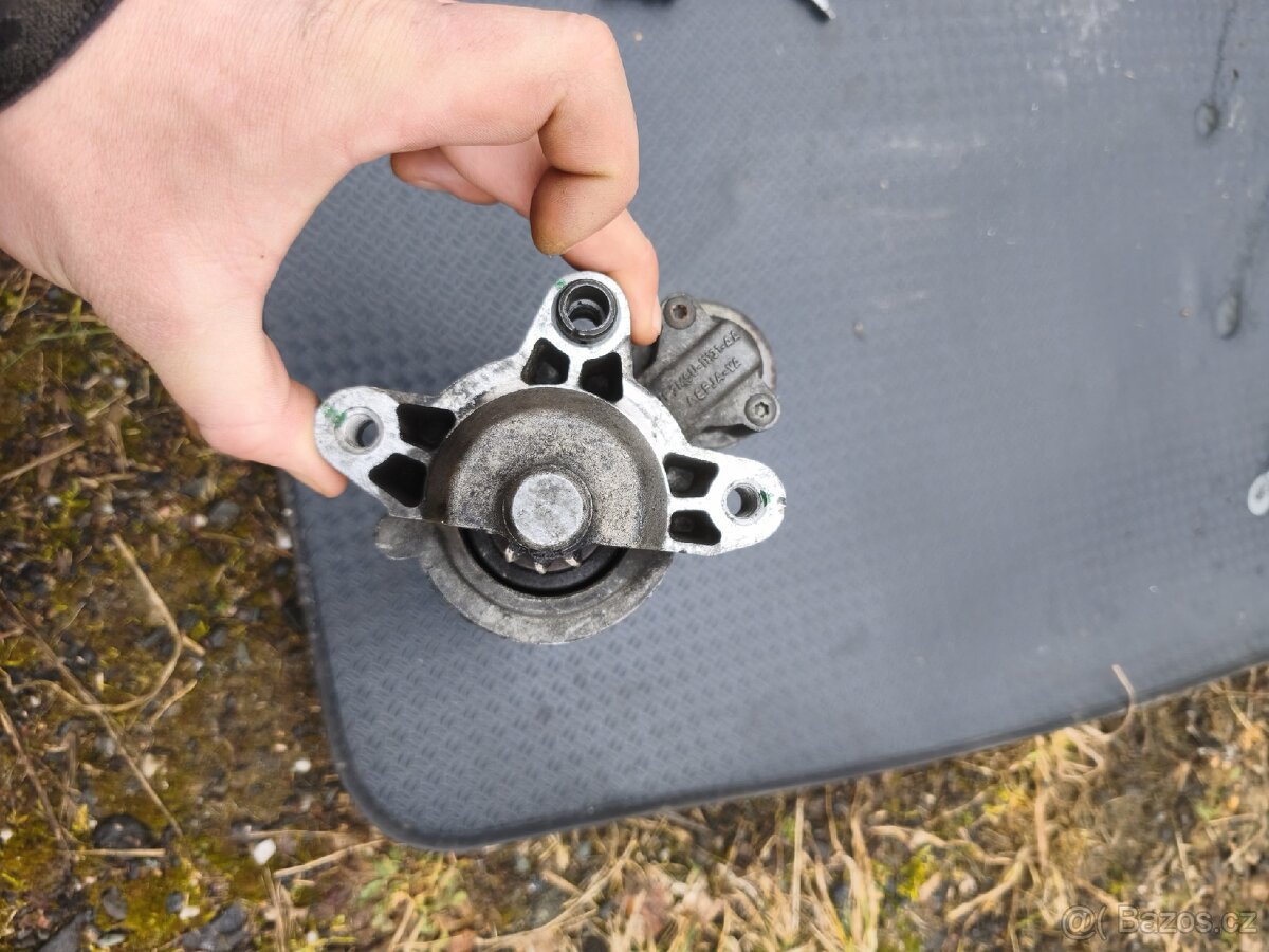 Startér Ford s-max - 3