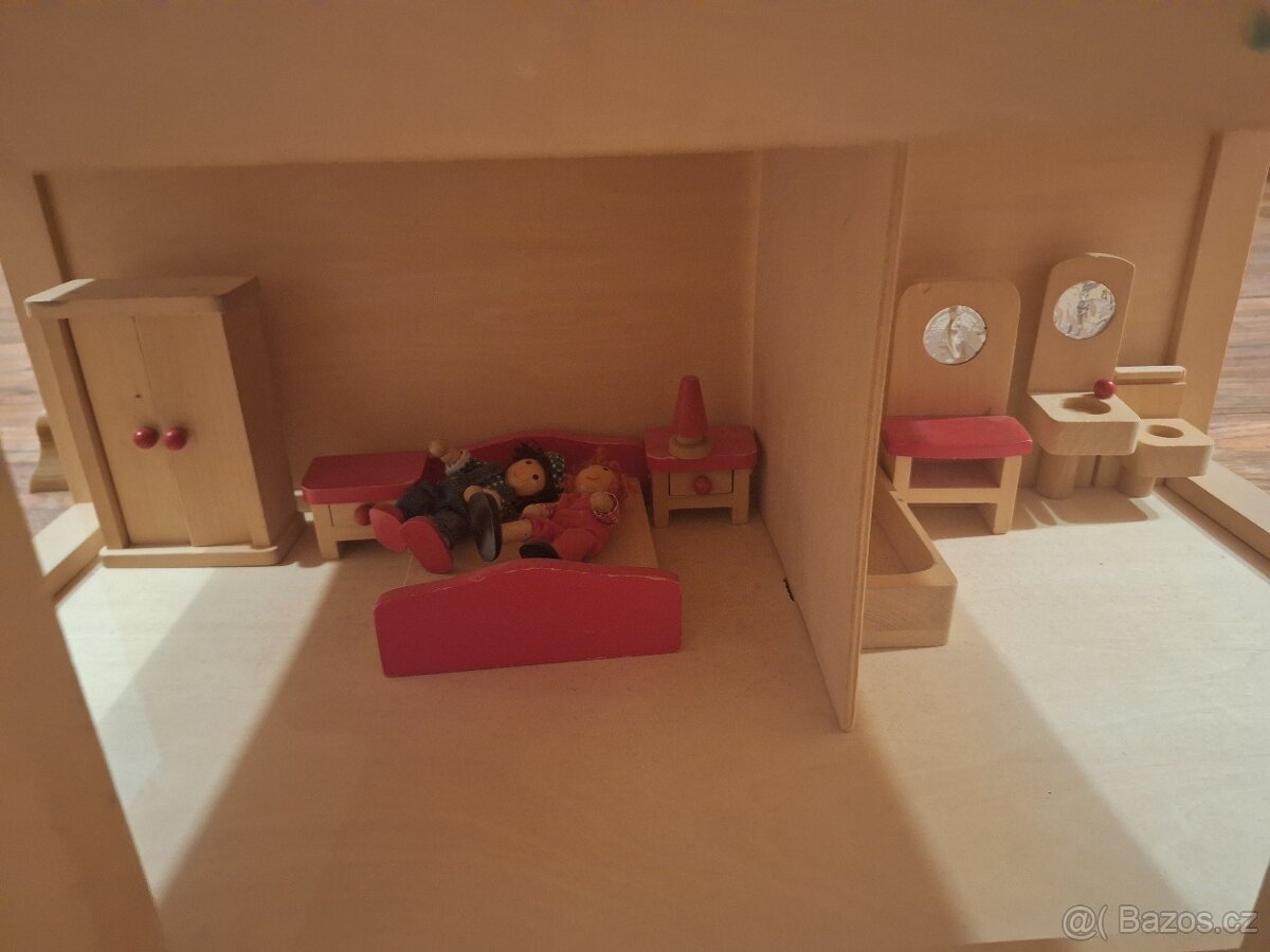 prodám dřevěný domeček - 3