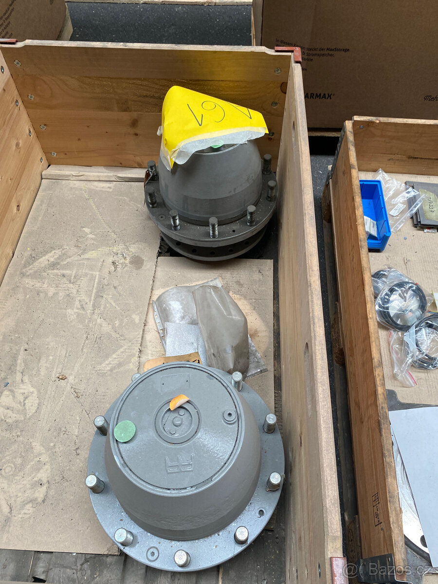 Náhradní díly Menzi Muck - 3