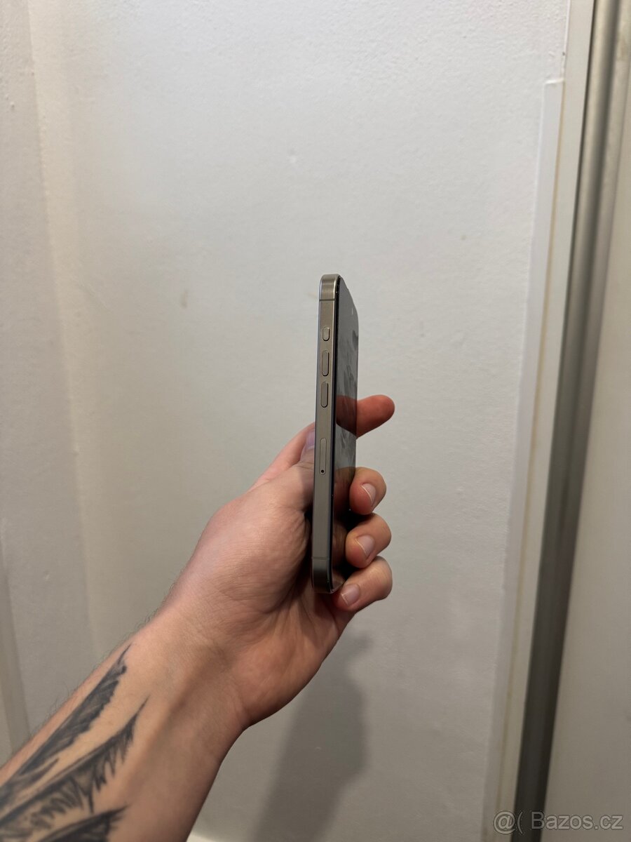 iPhone 15 Pro 128gb - 3