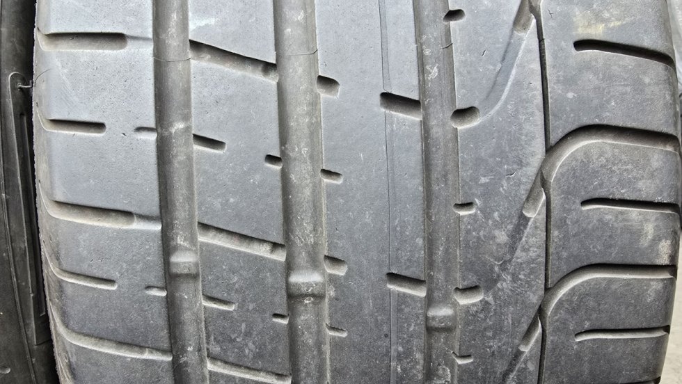 Letní pneu 255/35/20 Pirelli - 3