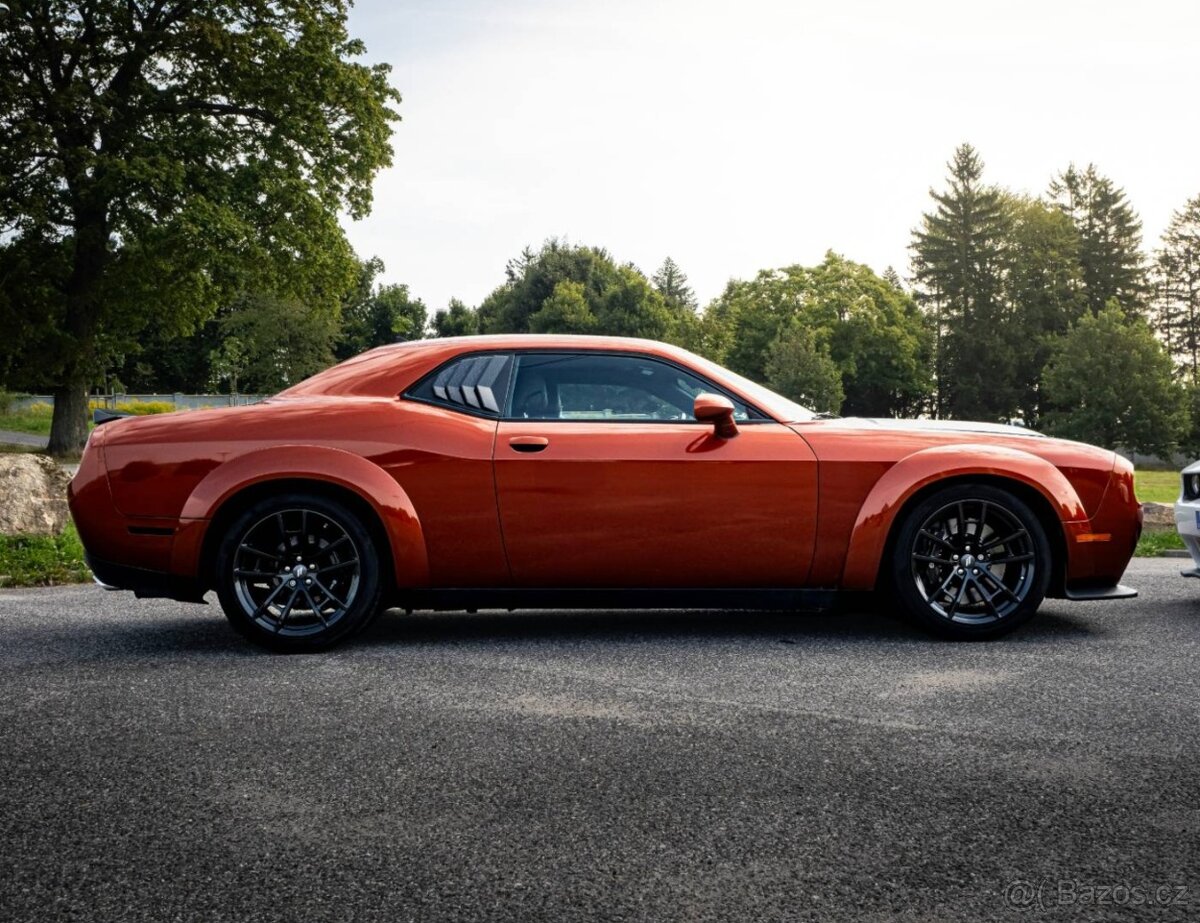 Dodge Challenger 392 6,4L T/A WB Cinamon Stick - 3