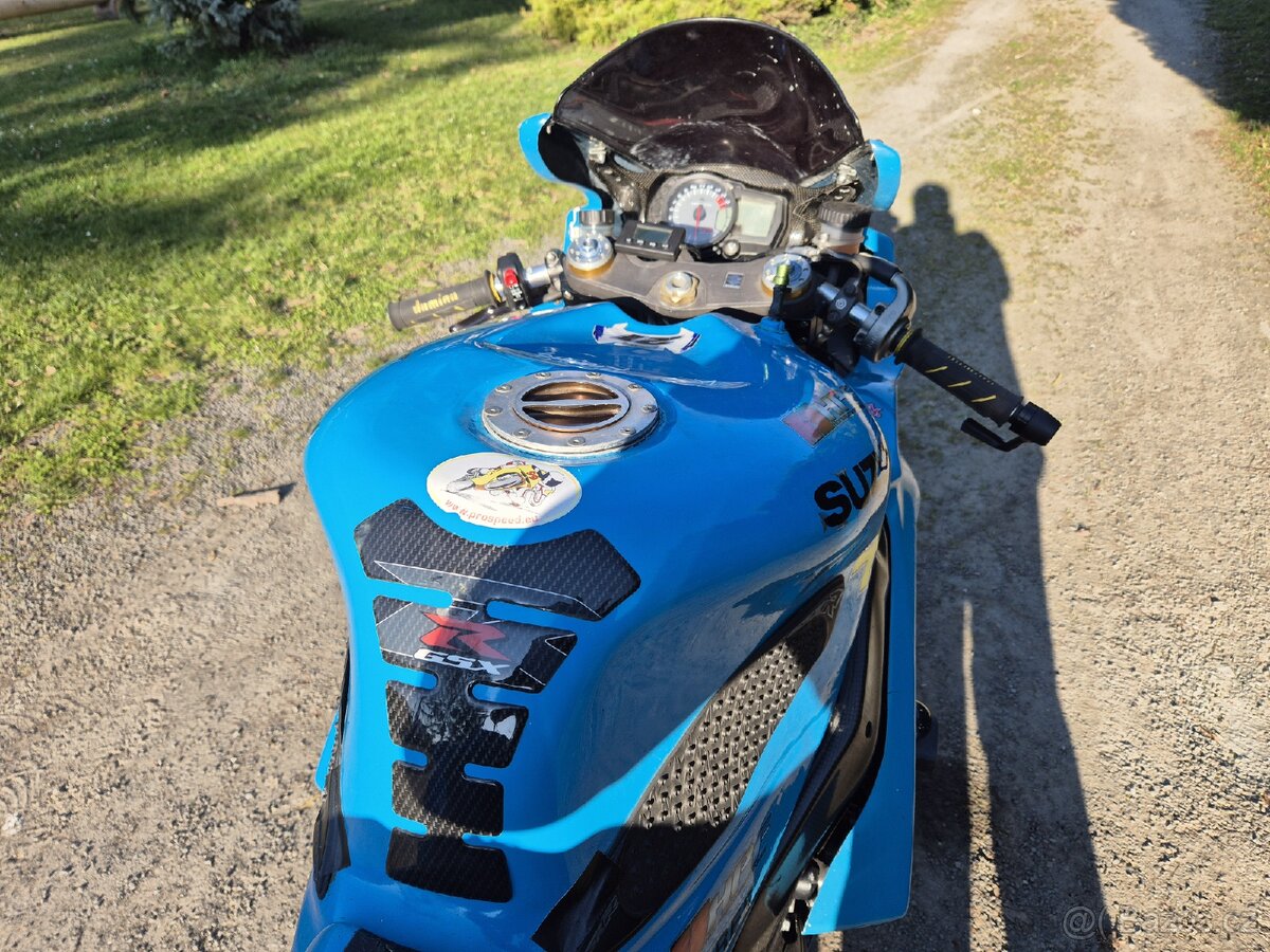Suzuki 1000gsxr - 3