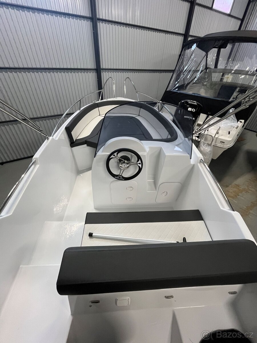Nový motorový člun Giant 475 Sport+MOTOR - 3