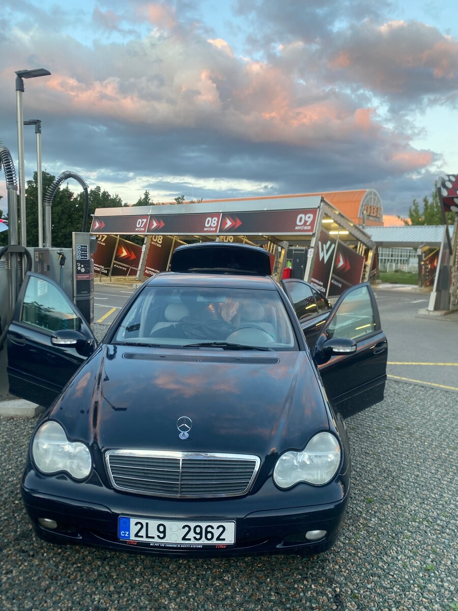 Mercedes-Benz C200 Kompresor - 3