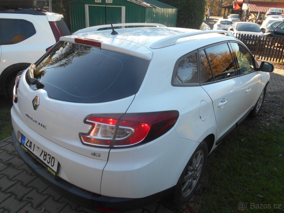 renault megan 1,5dci 81kw rok 2011 - 3