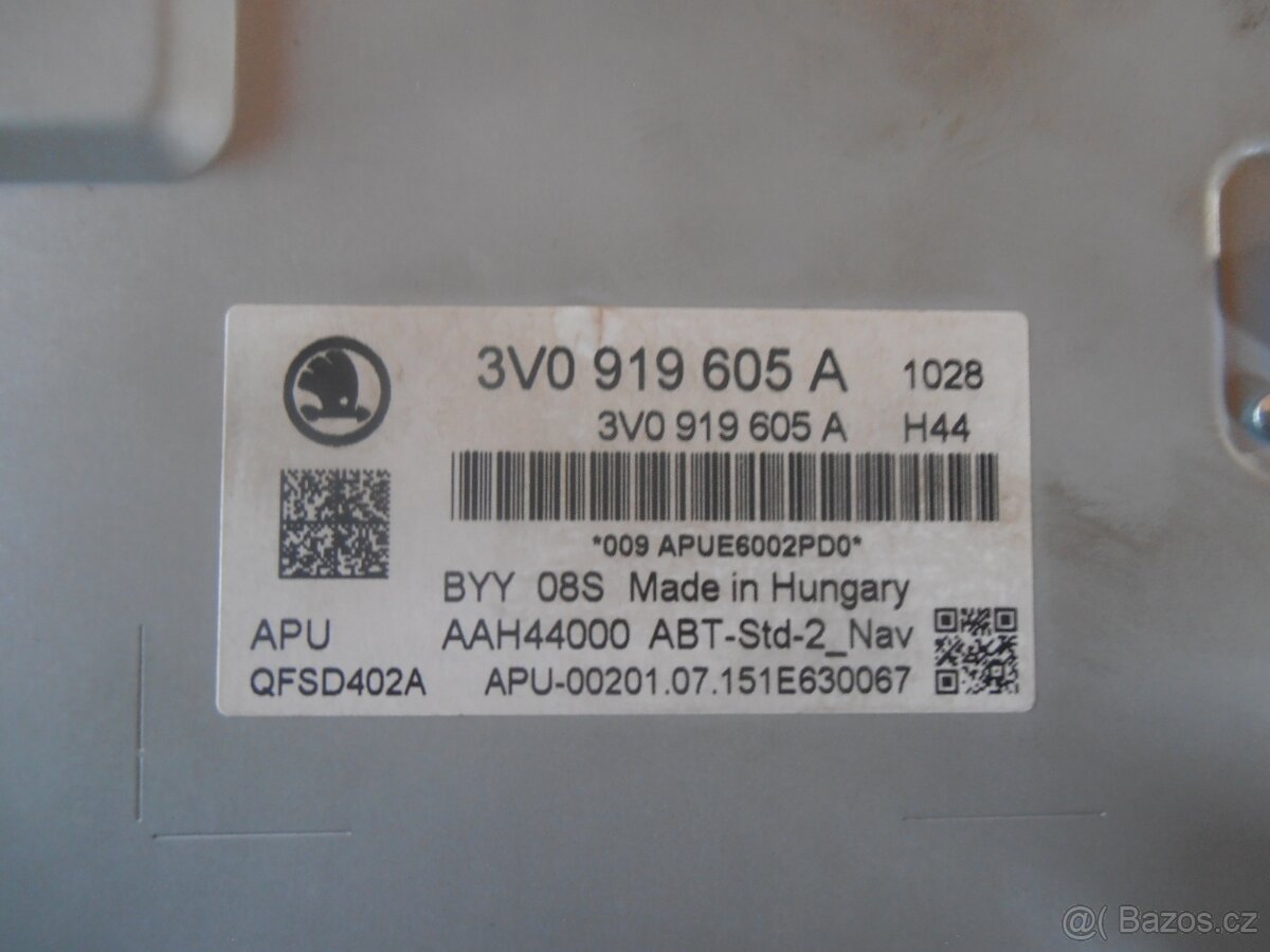 3V0 919 605 A Display navigace Superb 3 - 3