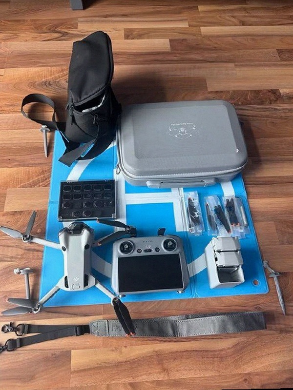 DJI Mini 4 Pro Fly More Combo - 3
