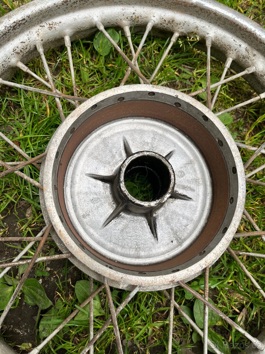 Kolo jawa 250/559 - 3