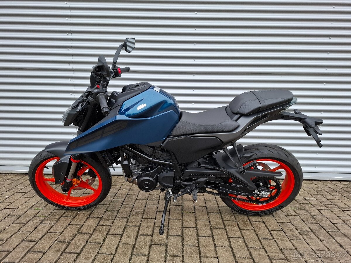 KTM 125 Duke - 3