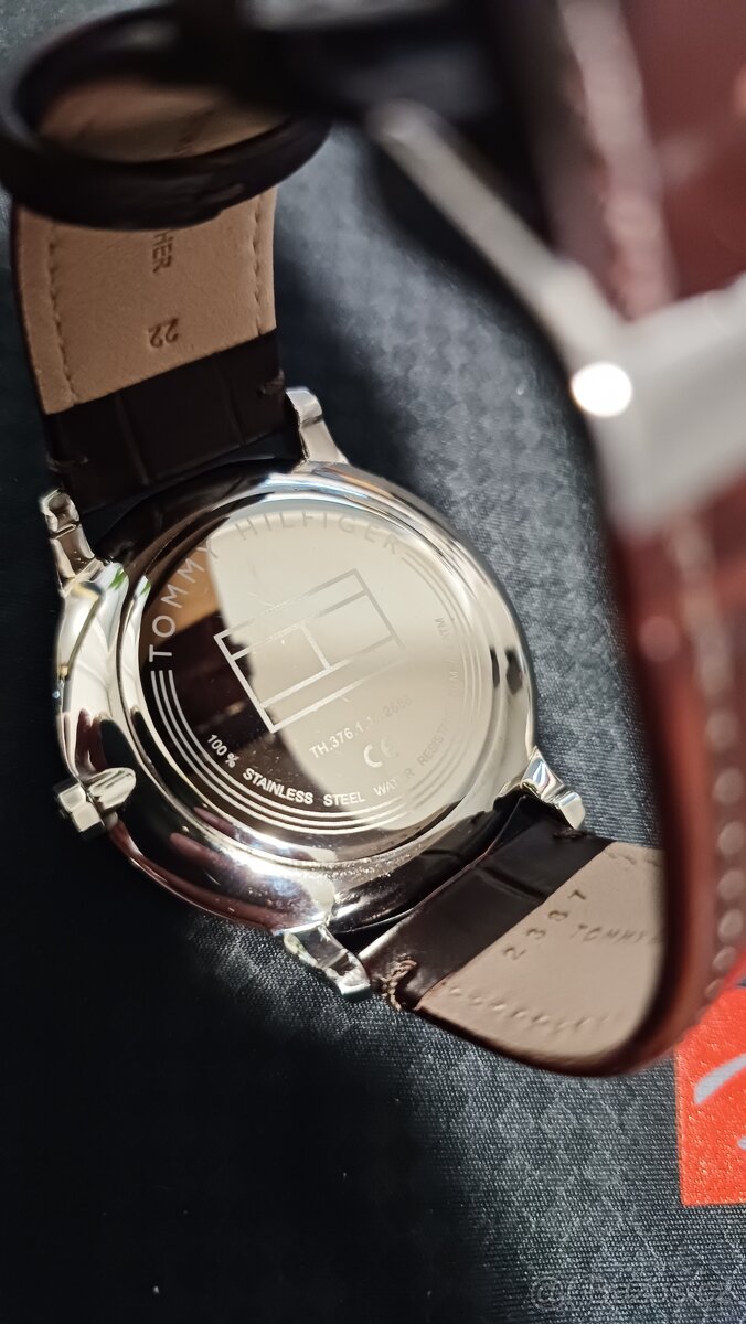 Pánské hodinky Tommy Hilfiger 1710389 - 3
