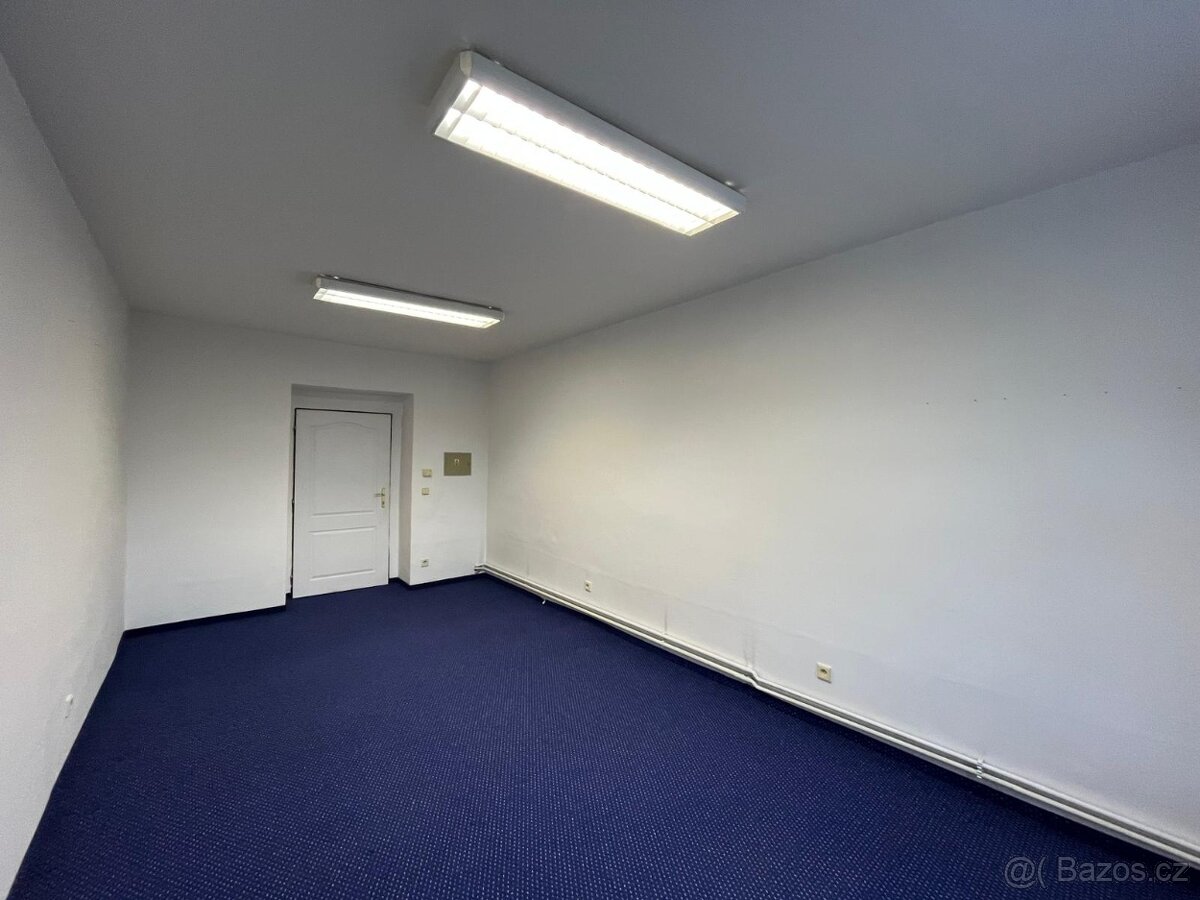 Pronájem kanceláře v centru Trutnova - 3