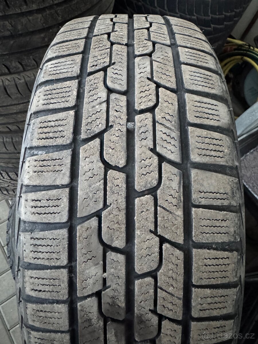 Zimní pneu 185/55 r15 - 3