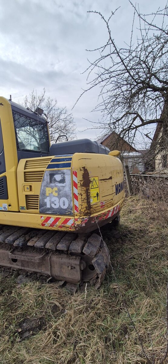 Komatsu PC 130 - 3