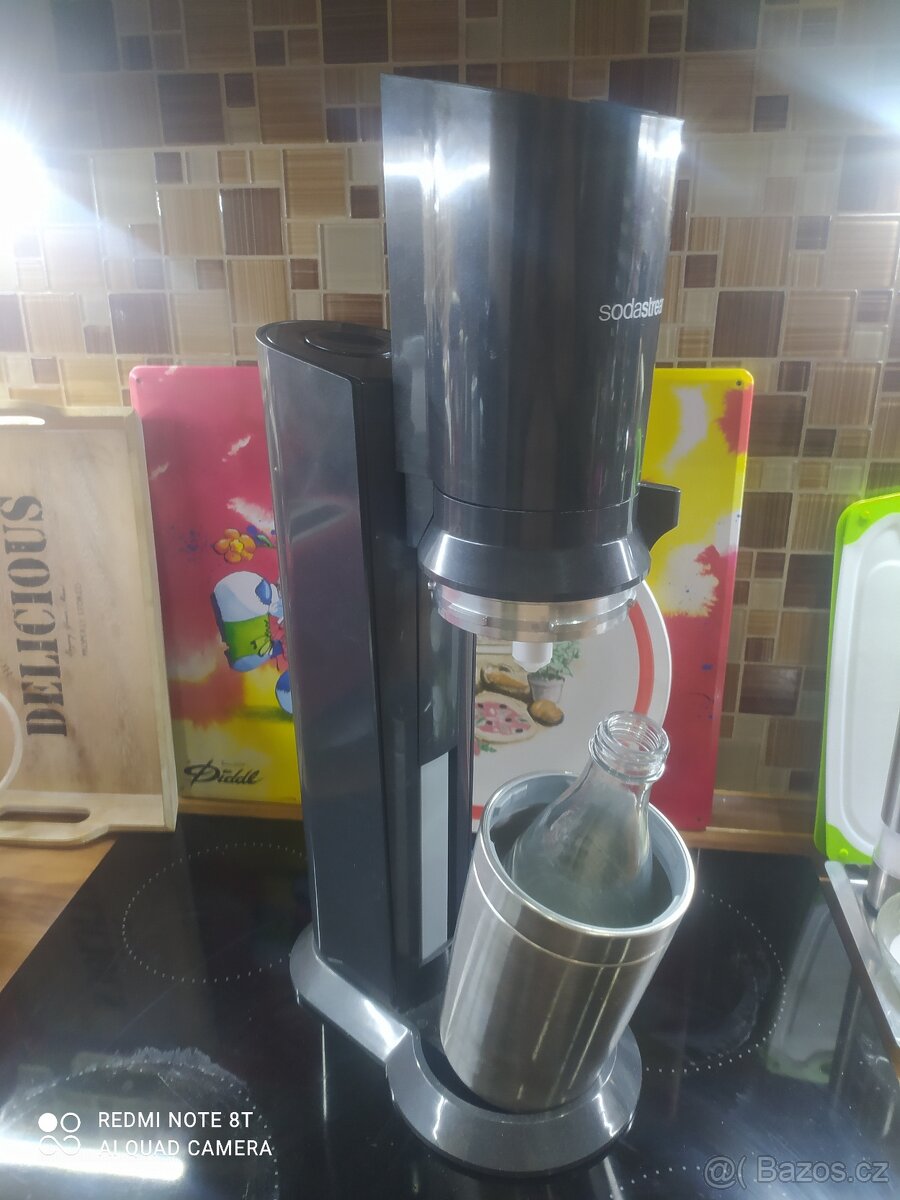 SODASTREAM CRYSTAL ČERNÝ + BOMBIČKA - BEZ SKLENĚNÉ LÁHVE - 3