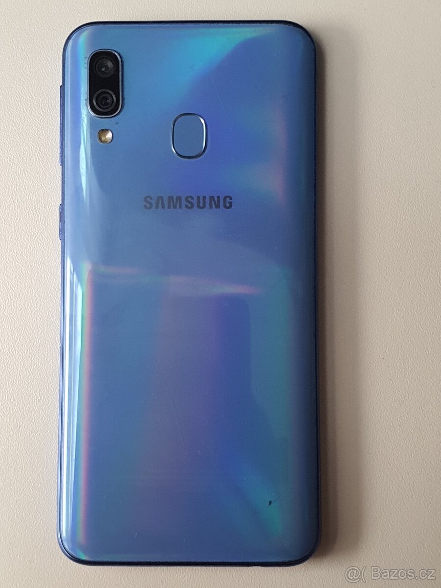 Samsung Galaxy A40 64Gb - 3