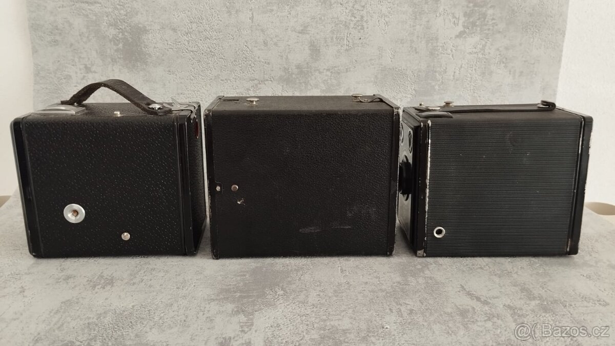 3ks staré historické fotoaparáty do sbírky, dekorace - 3