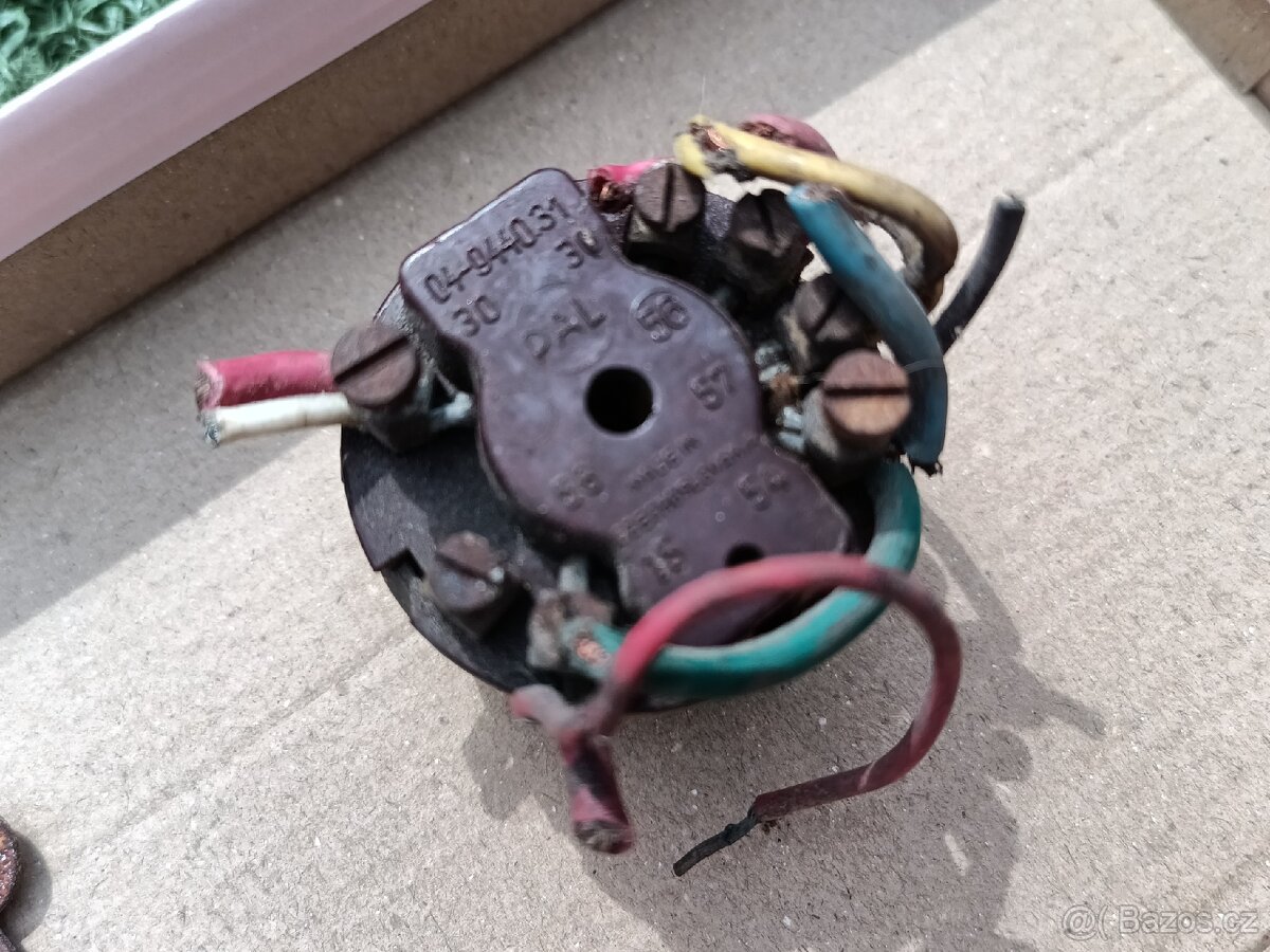 Skříňka Bosch PAL made in Czechoslovakia - 3