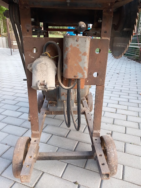 Cirkulárka - motor 380V/5,5kW - 3