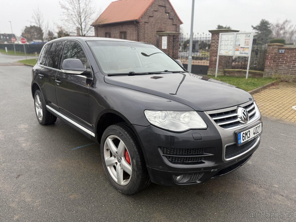 VW Touareg 3.0tdi 165kW rv.2010 Facelift •Najeto 164TKM• - 3