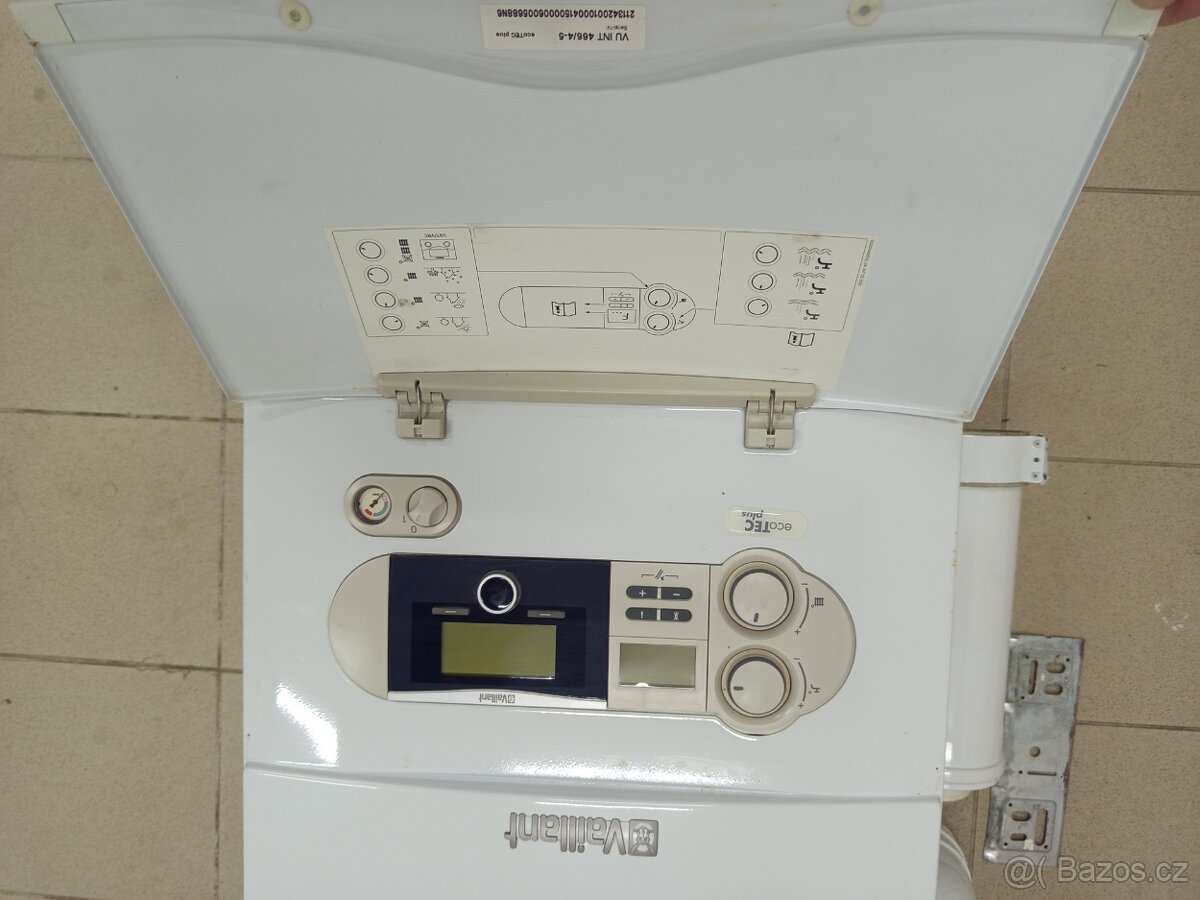 Kondenzační kotel Vaillant ecoTec plus VU INT 466 - 3