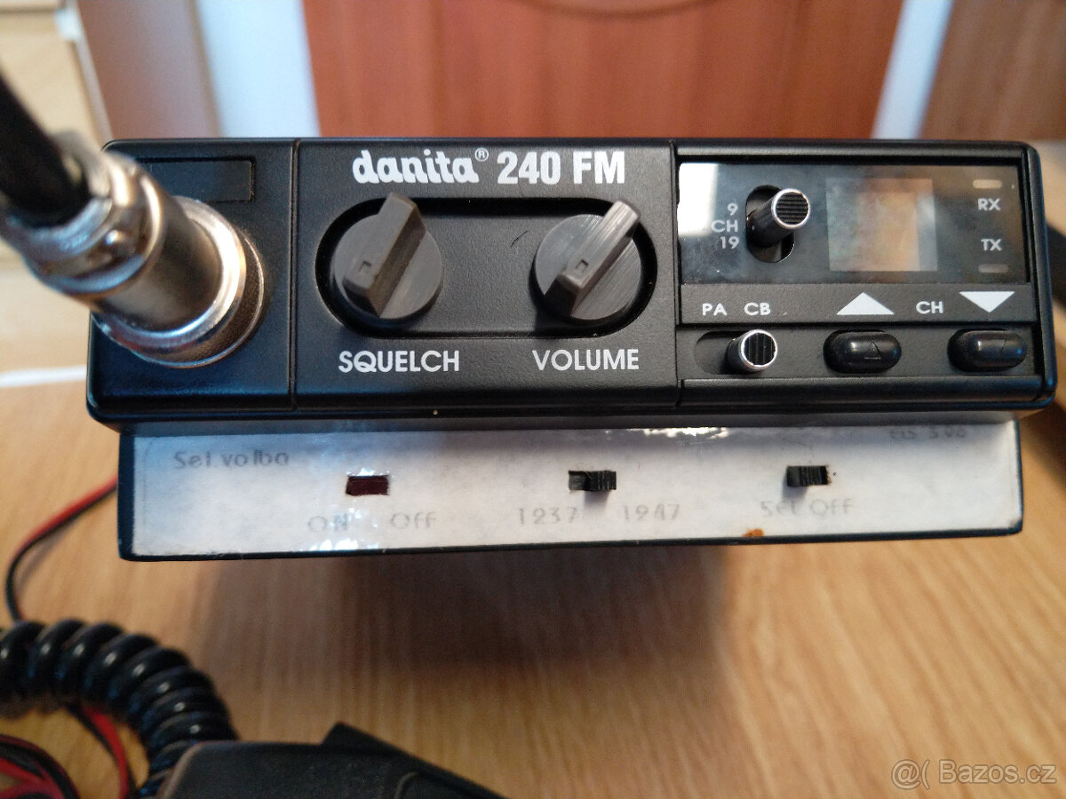 Danita 240 FM - 3