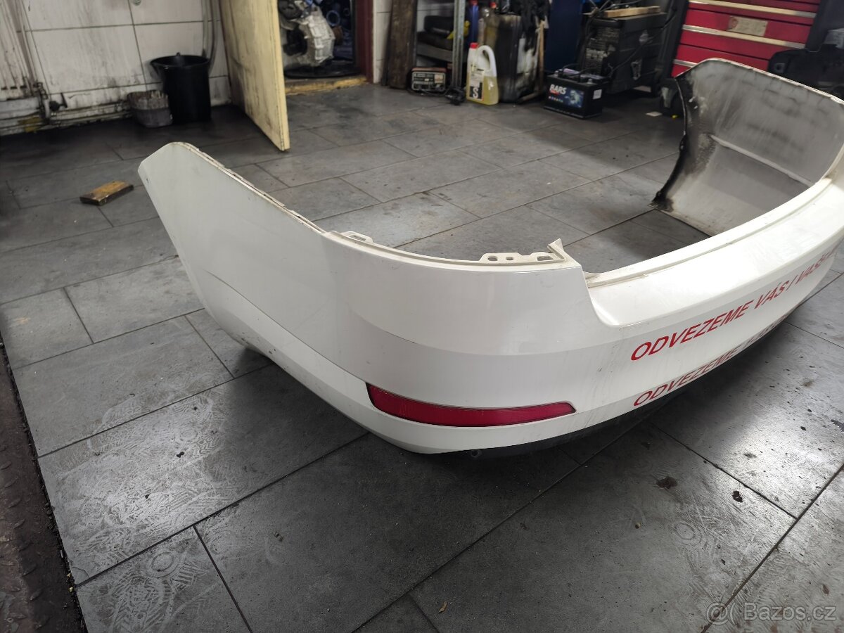 Škoda Octavia 3 zadní nárazník - 3