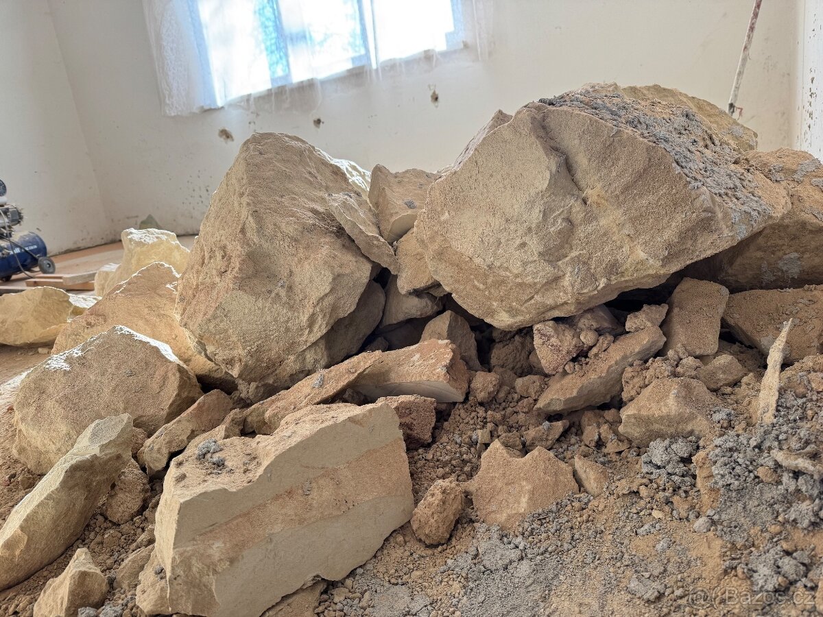 Kameny vápenec - pískovec - 3