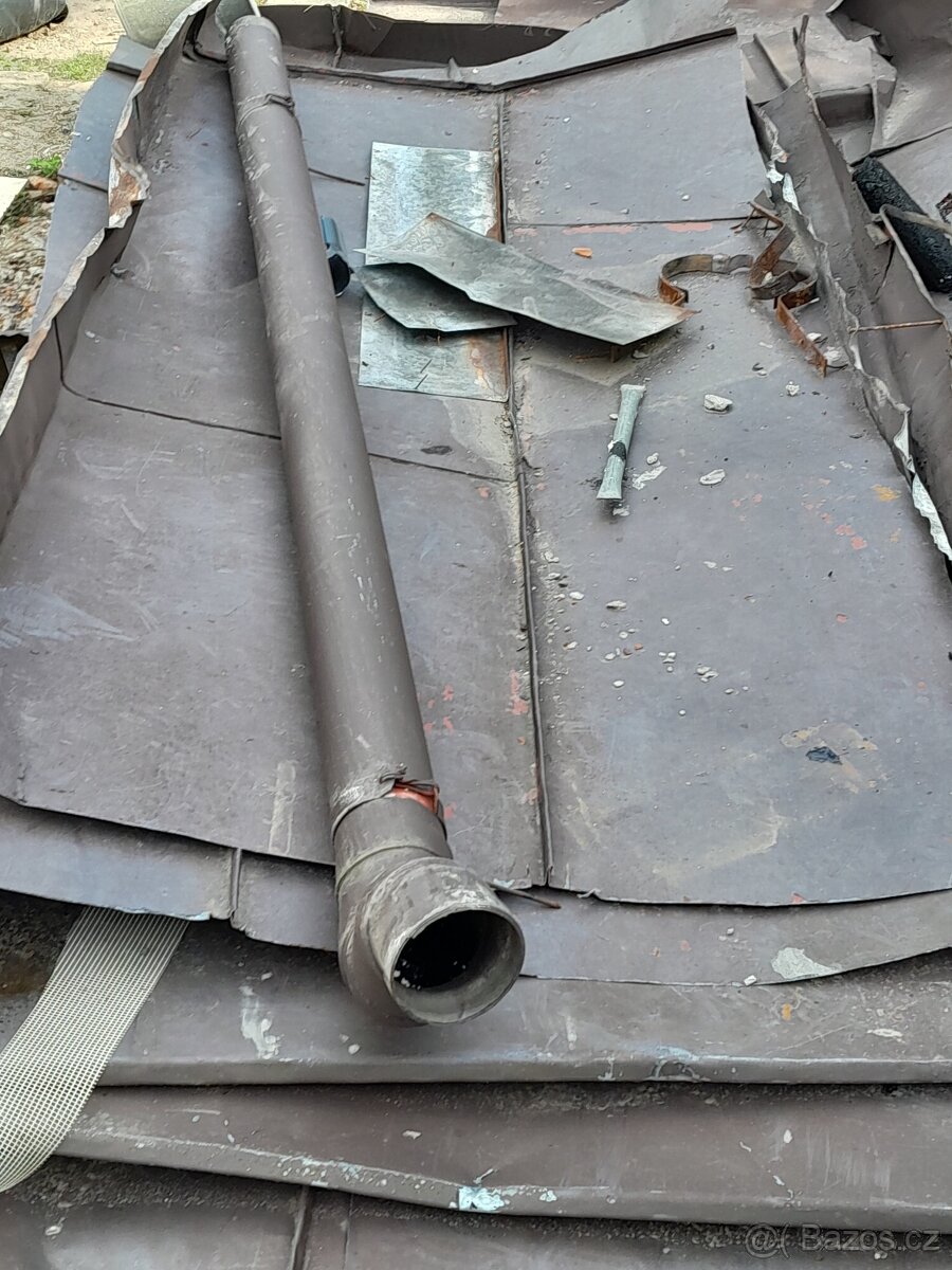 Střešní plechy, okapy, svody apod. - 3