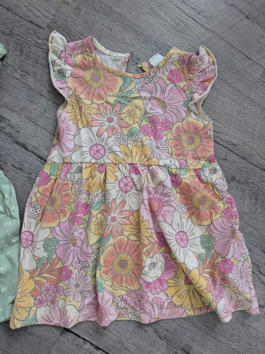Dívčí šaty - 3