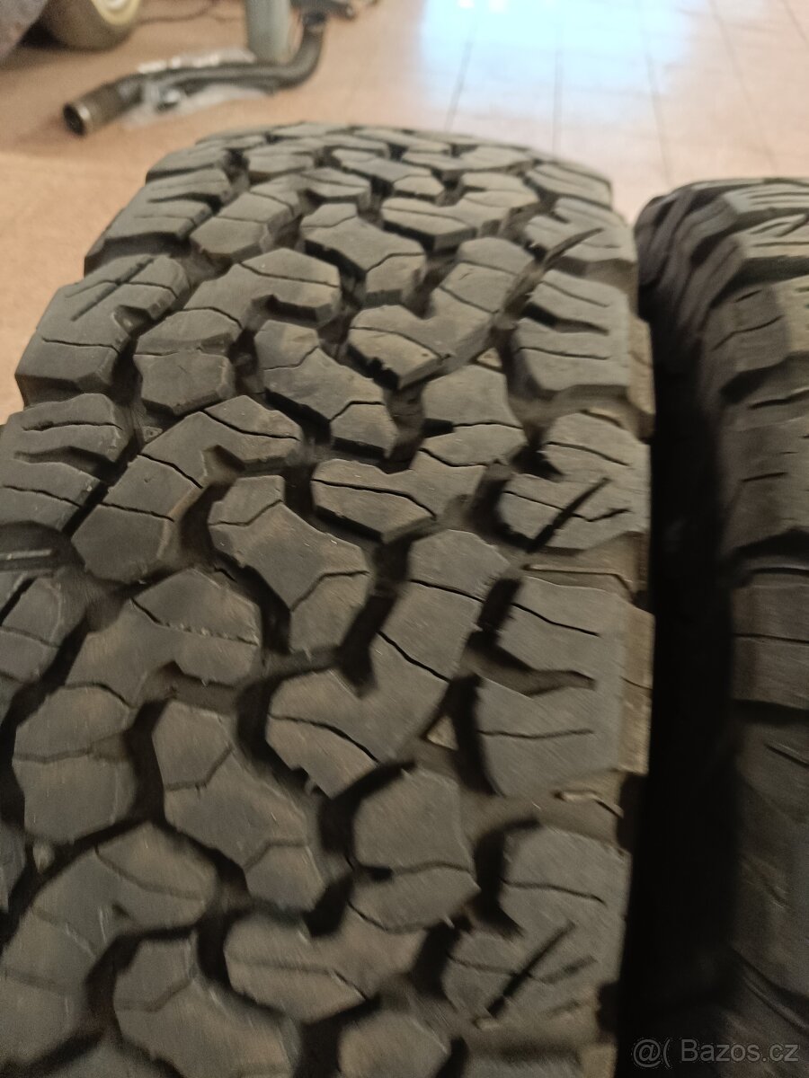 Pneu 245/75R17 BfGoodrich All-terrain