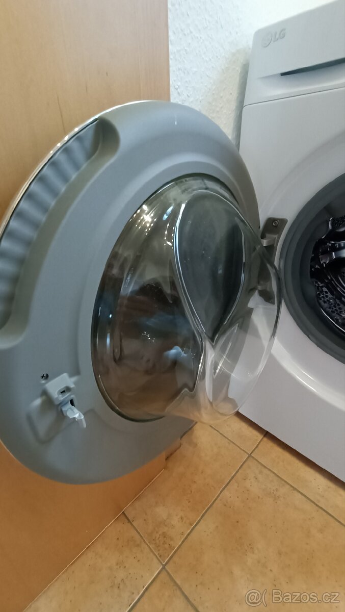 Pračka LG ThinQ 10.5 kg F4WV910P2E - 3