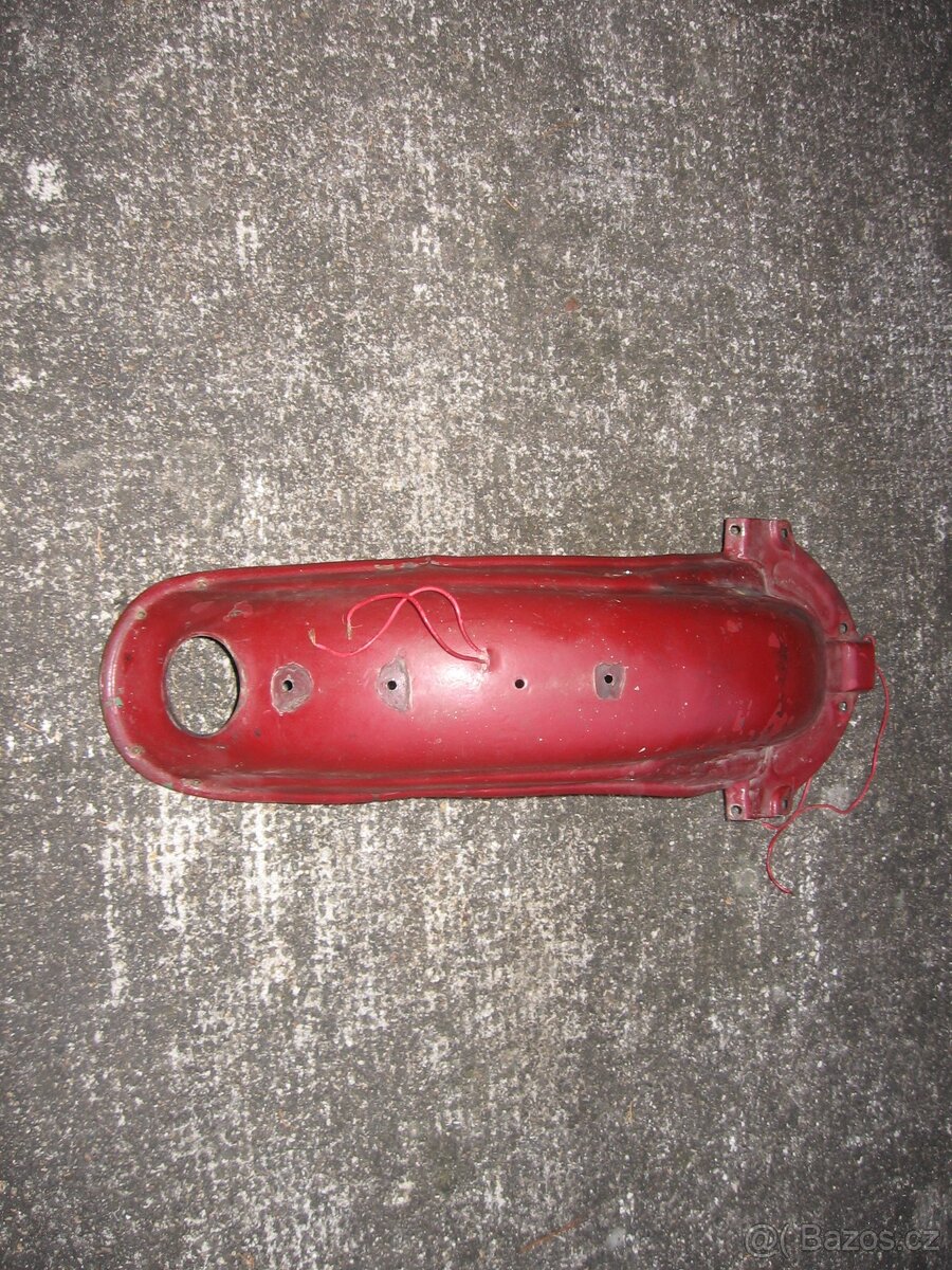 Zadní blatník Jawa - 3