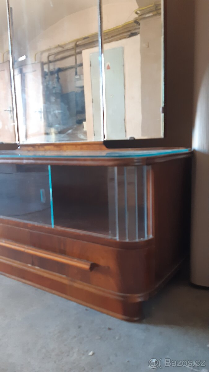 Toaletní stolek se zrcadlem - 3