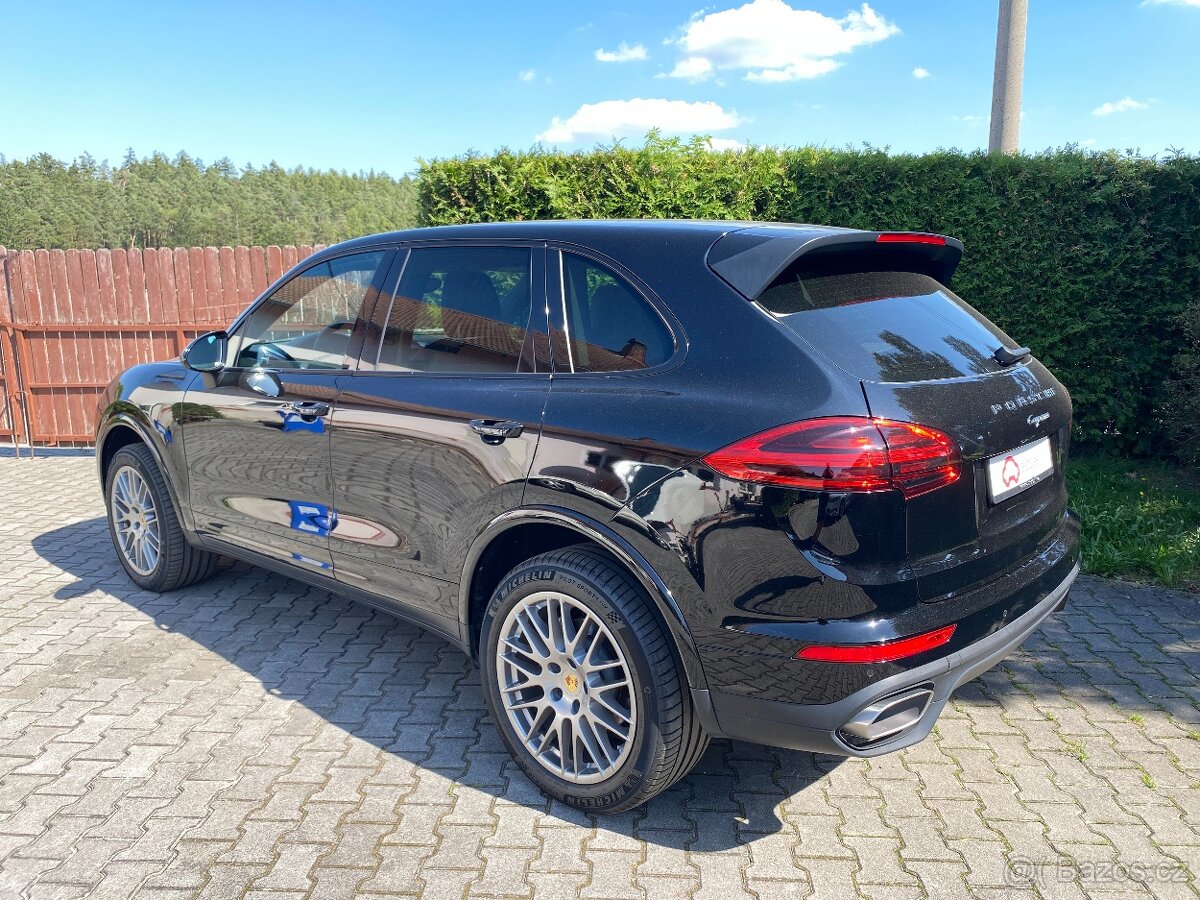 Porsche Cayenne Diesel PLATINUM - 2018, 1. majitel - 3