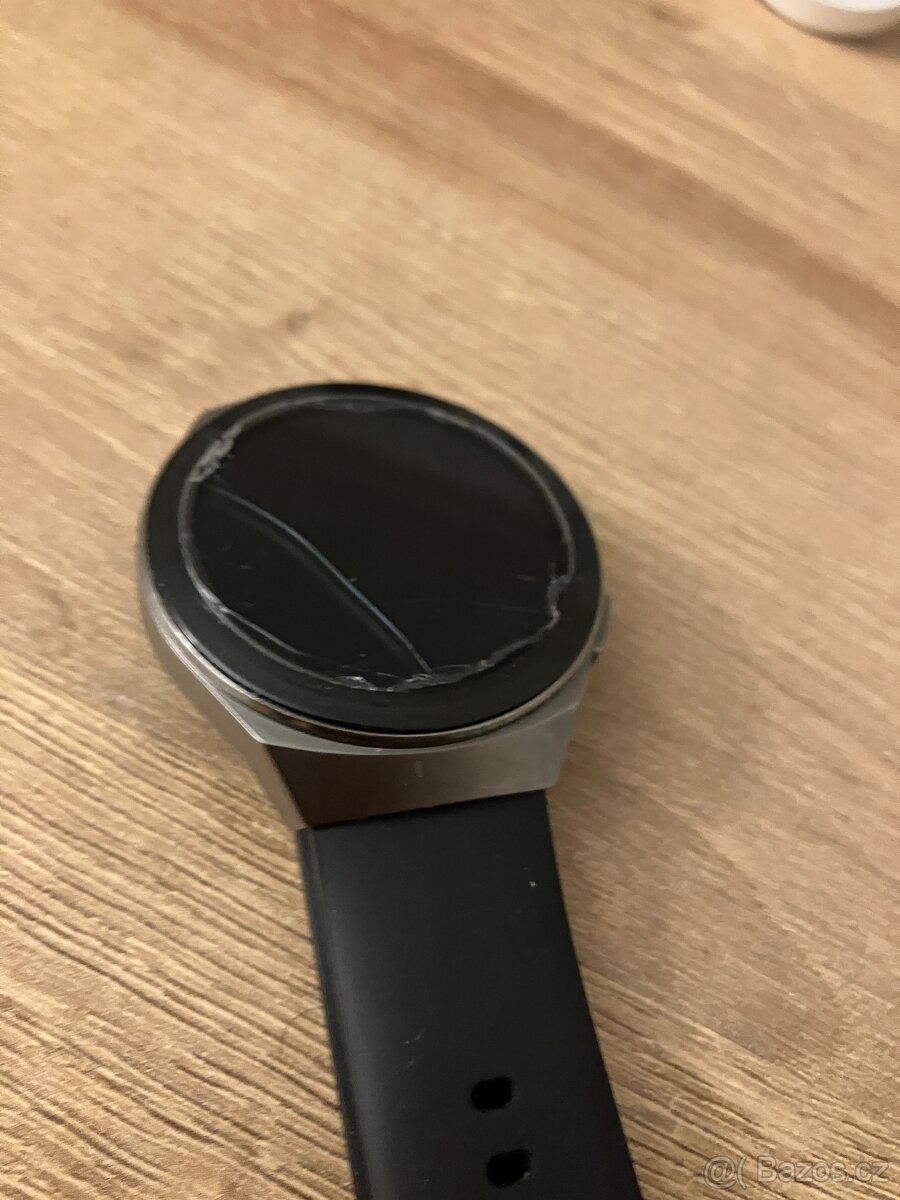 Huawei GT2e, plně funkční, poškozené krycí sklo - 3