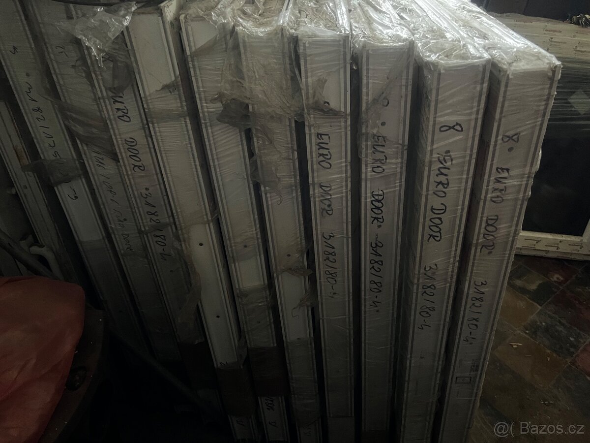 Prodam nova okna rozměr 865x1165 - 3