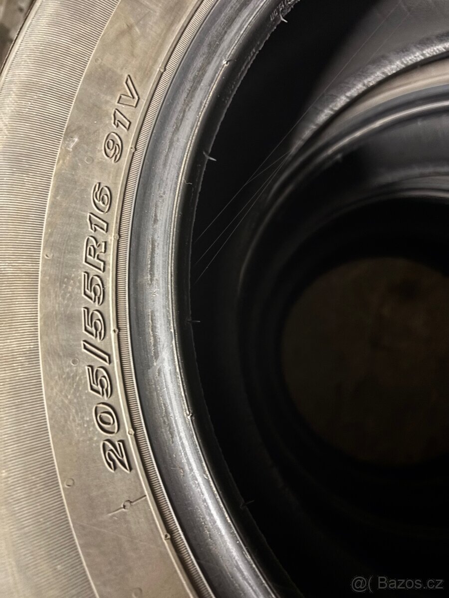 Nexen letní 205/55/16 - 3